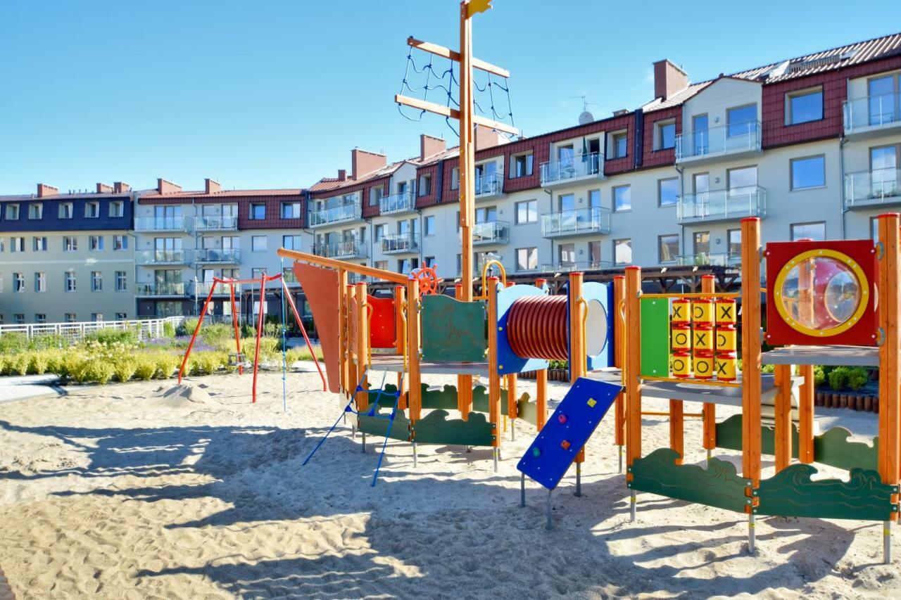 Ambria Apartments Rose Swinoujscie Exterior foto